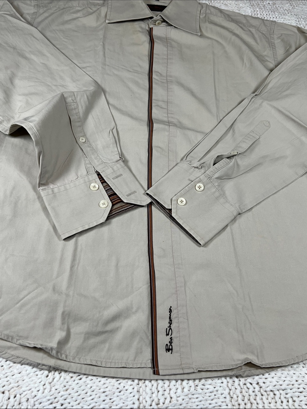 Ben Sherman Beige Lightweight Button Down Shirt with Dark Trim - Picture 2 of 11